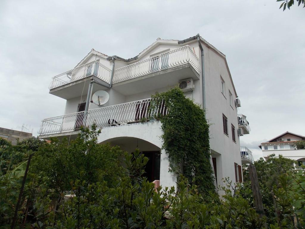 וודיצה Apartment Ivana מראה חיצוני תמונה